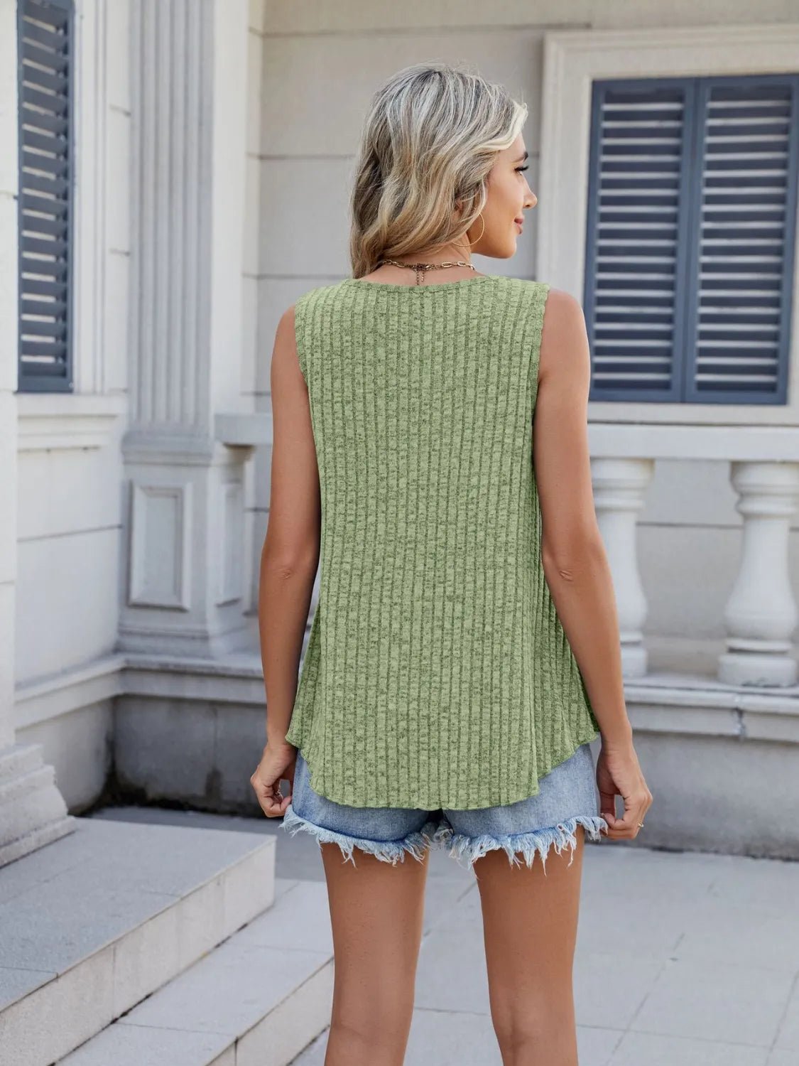 Ribbed Round Neck Tank - BlissfulBody.Boutique