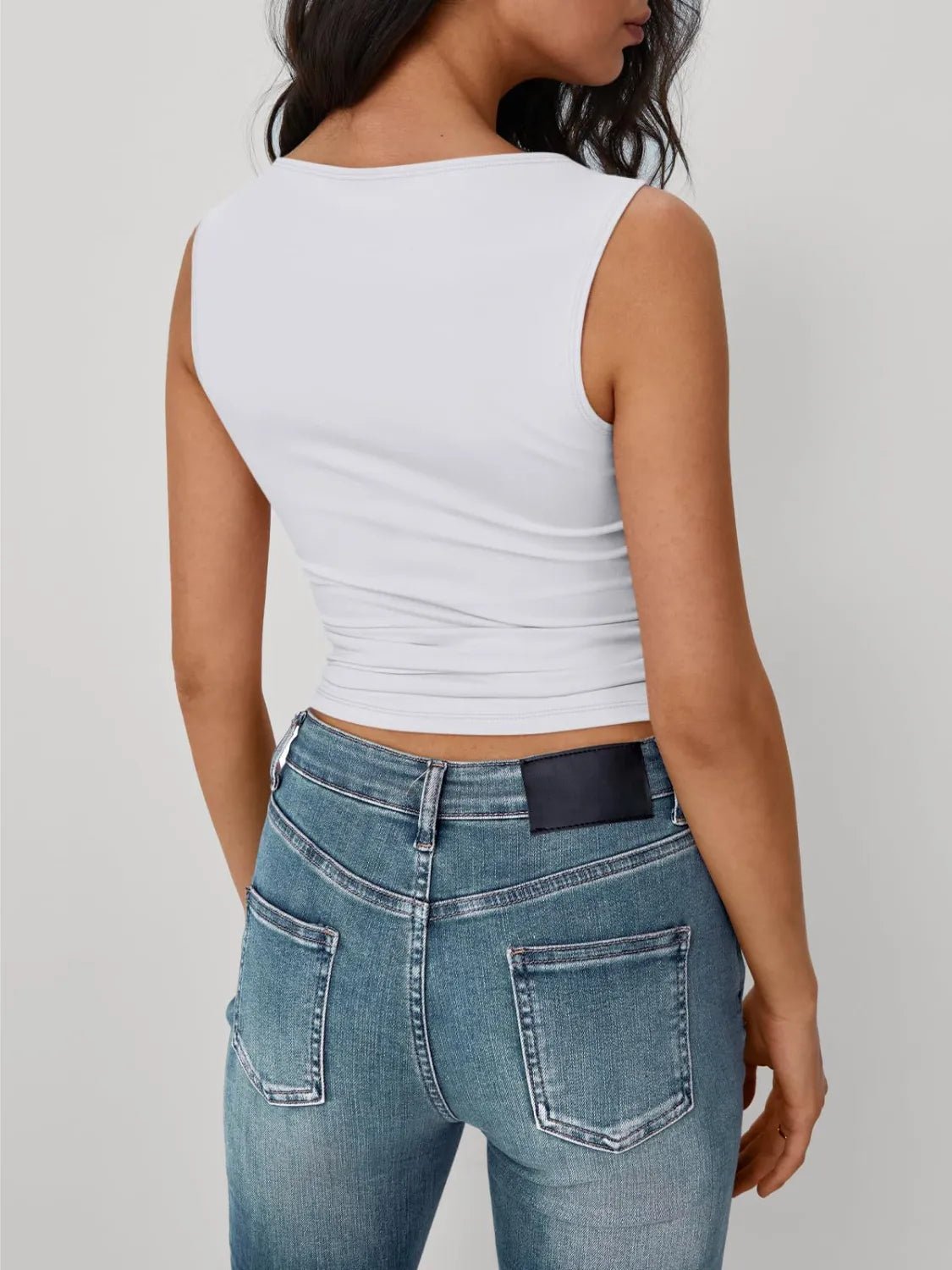Solid Round Neck Tank - BlissfulBody.Boutique